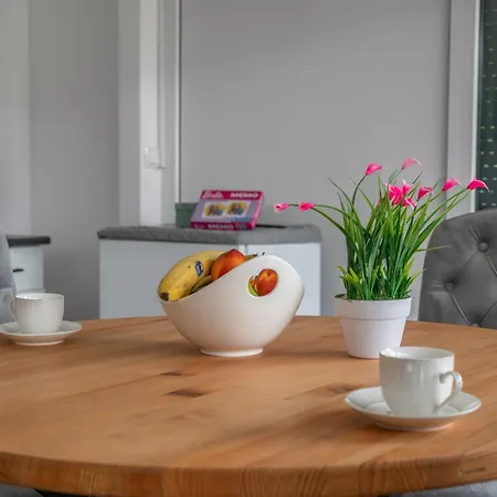 Beautiful Tinny House Near Una 펜션