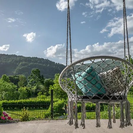 Beautiful Tinny House Near Una Bihać